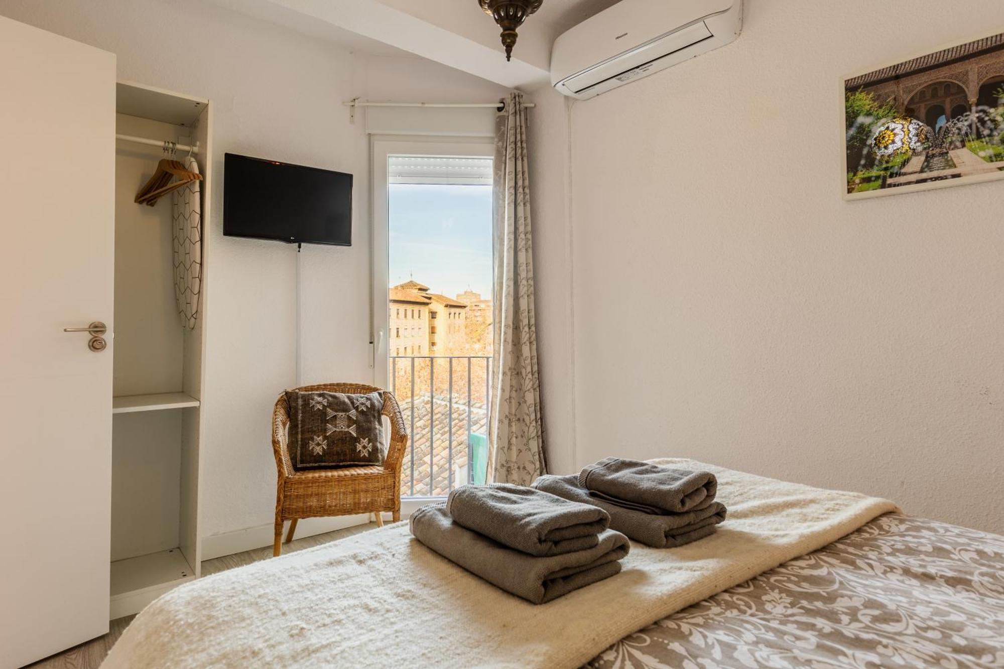 Piso Arco De Elvira Plaza Del Triunfo Apartment Granada Bagian luar foto